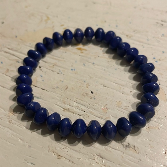 8” purple dark blue stackable stretch bracelet with 36 beads - Picture 6 of 8